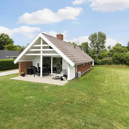 40548-juelsminde-pot-strandby-139 Sonderby (Midtjylland)