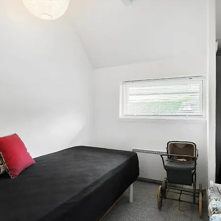40548-juelsminde-pot-strandby-139 בית נופש *